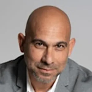 יובל אייזנברג | מנכ"ל בית השקעות אם אס רוק